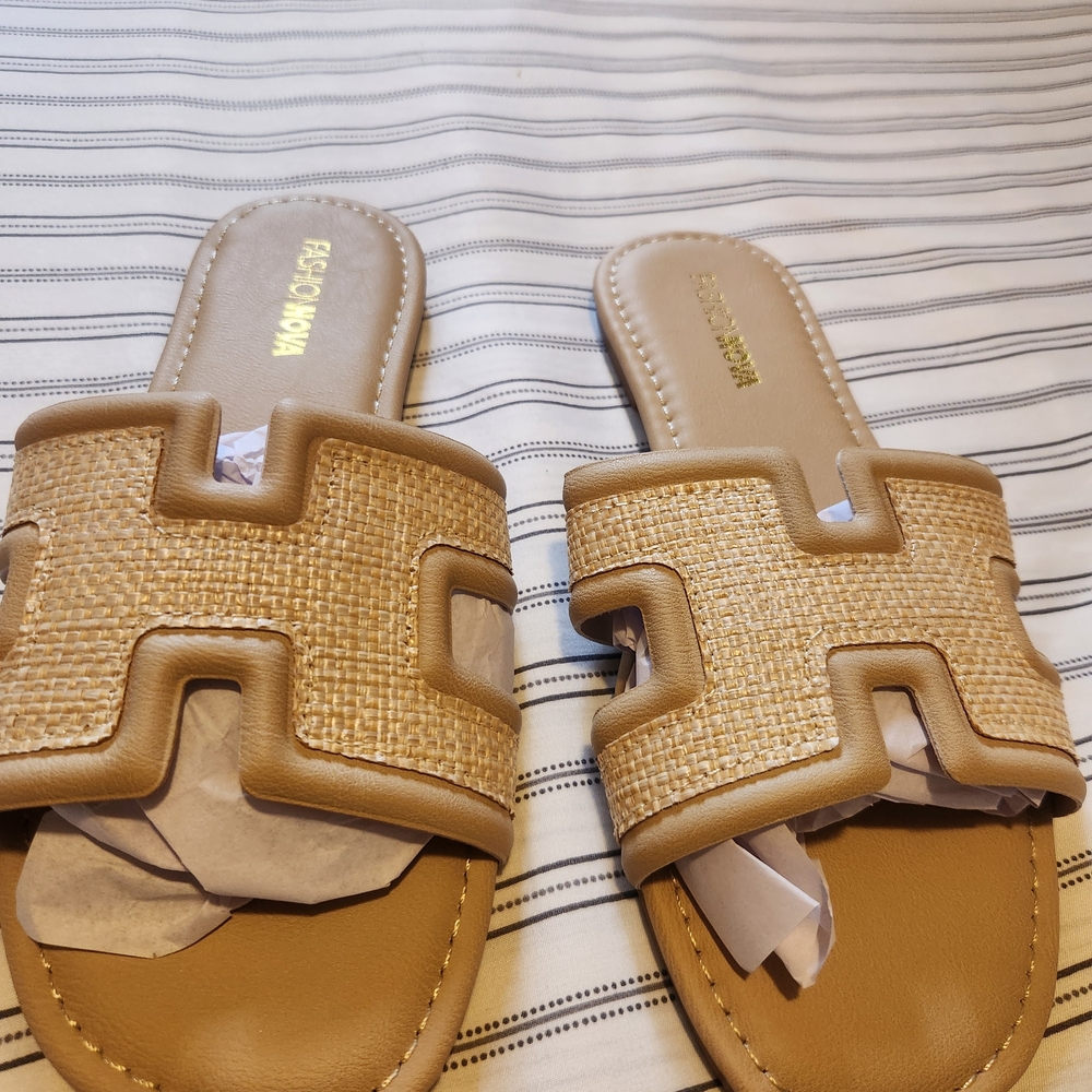 Fashion Nova Tan Slide Sandals
